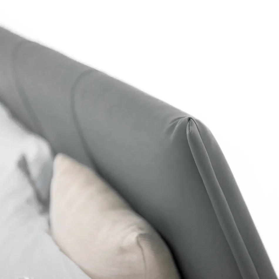 Cama de casal de design luxuoso em couro ecológico ou tecido fabricado na Itália - Generus Viadurini