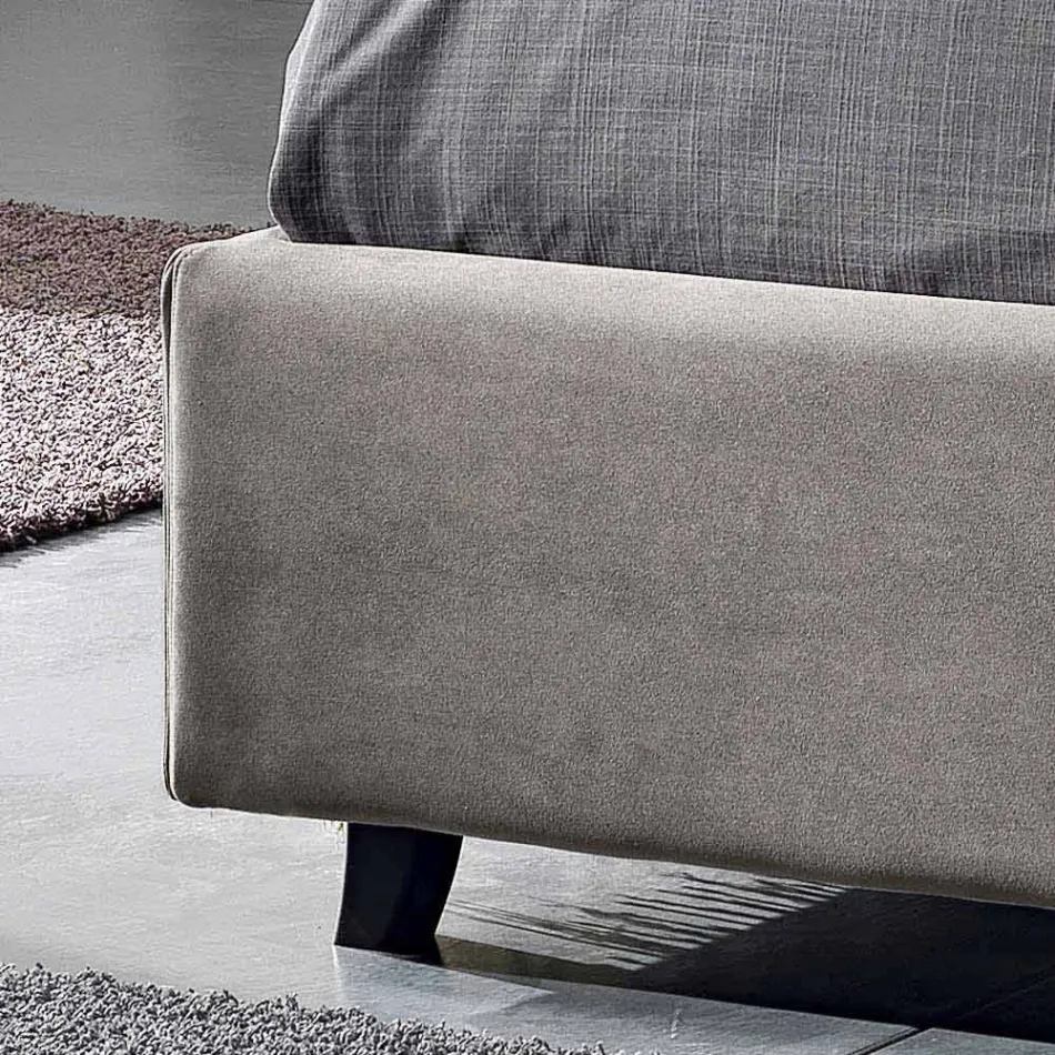 Cama de casal acolchoada com contêiner moderno 160x190 / 200 Reby Viadurini