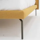 Cama de Casal em Tecido com Pés Metálicos Made in Italy - Glorio Viadurini