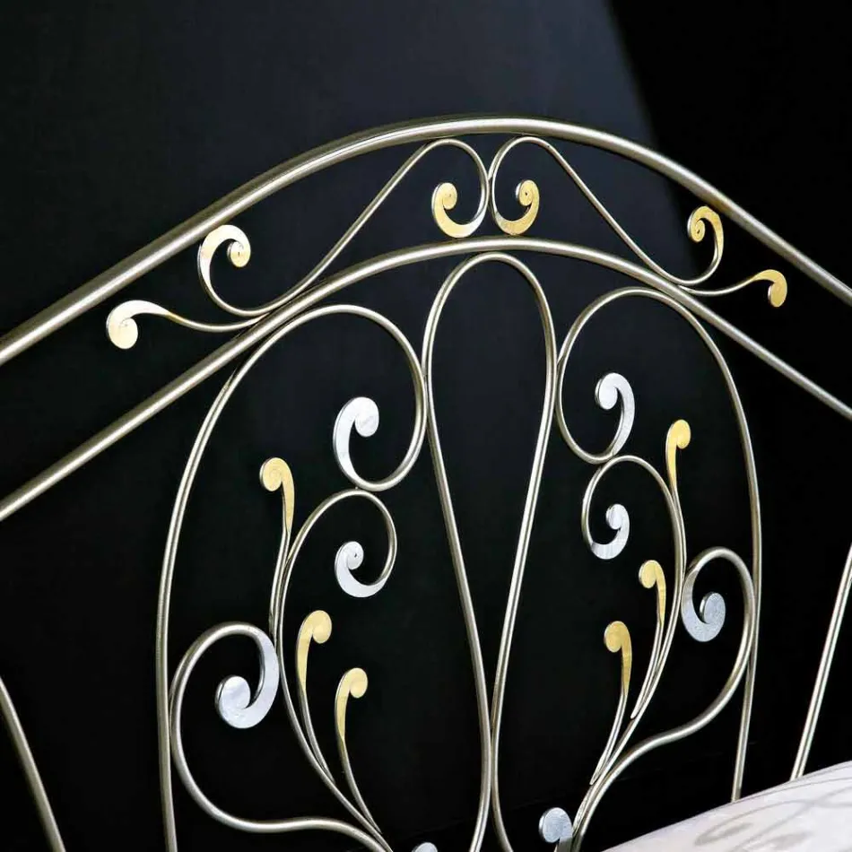 cama de casal neoclássica em ferro forjado a mão completo Jessica Viadurini