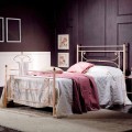 Italiano ferro forjado pequena cama de casal Claudia, design clássico