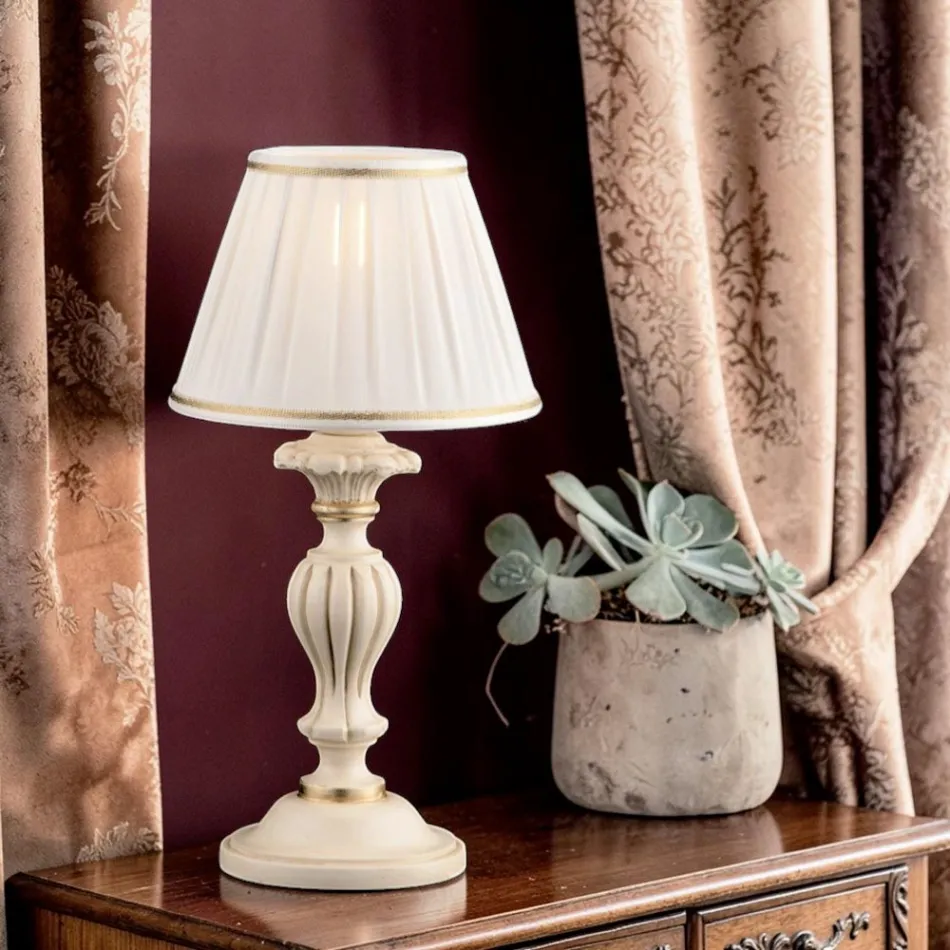 Abajur de madeira com cúpula, fabricado na Itália - Milão Viadurini