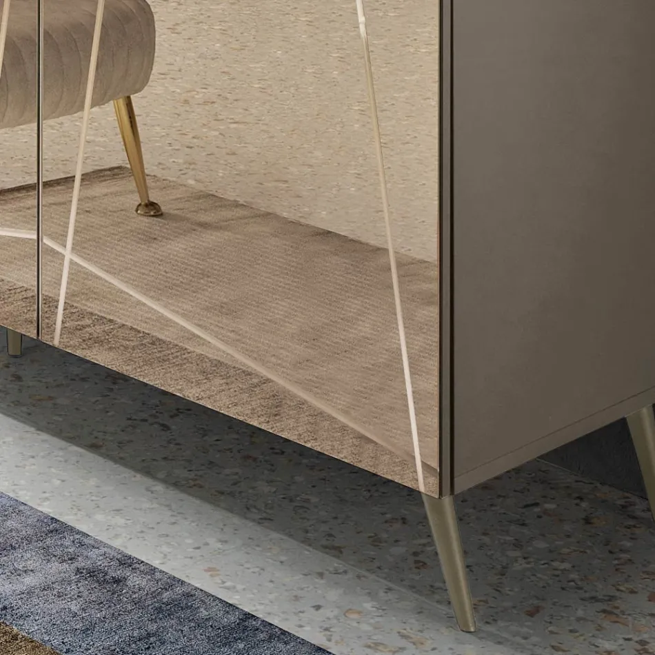 Aparador com 3 portas de vidro espelhado e base de metal - Eleonora Viadurini