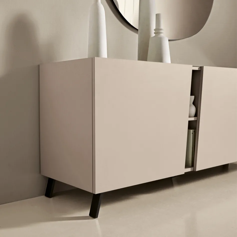 Aparador de chão com três portas de abrir em melamina fabricada na Itália - Calia Viadurini
