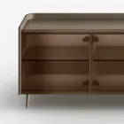 Aparador curvo em madeira laqueada com portas de vidro bronze, fabricado na Itália - Lyra Viadurini