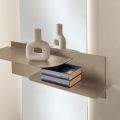 Prateleira metálica de design moderno com duas prateleiras horizontais - Miro