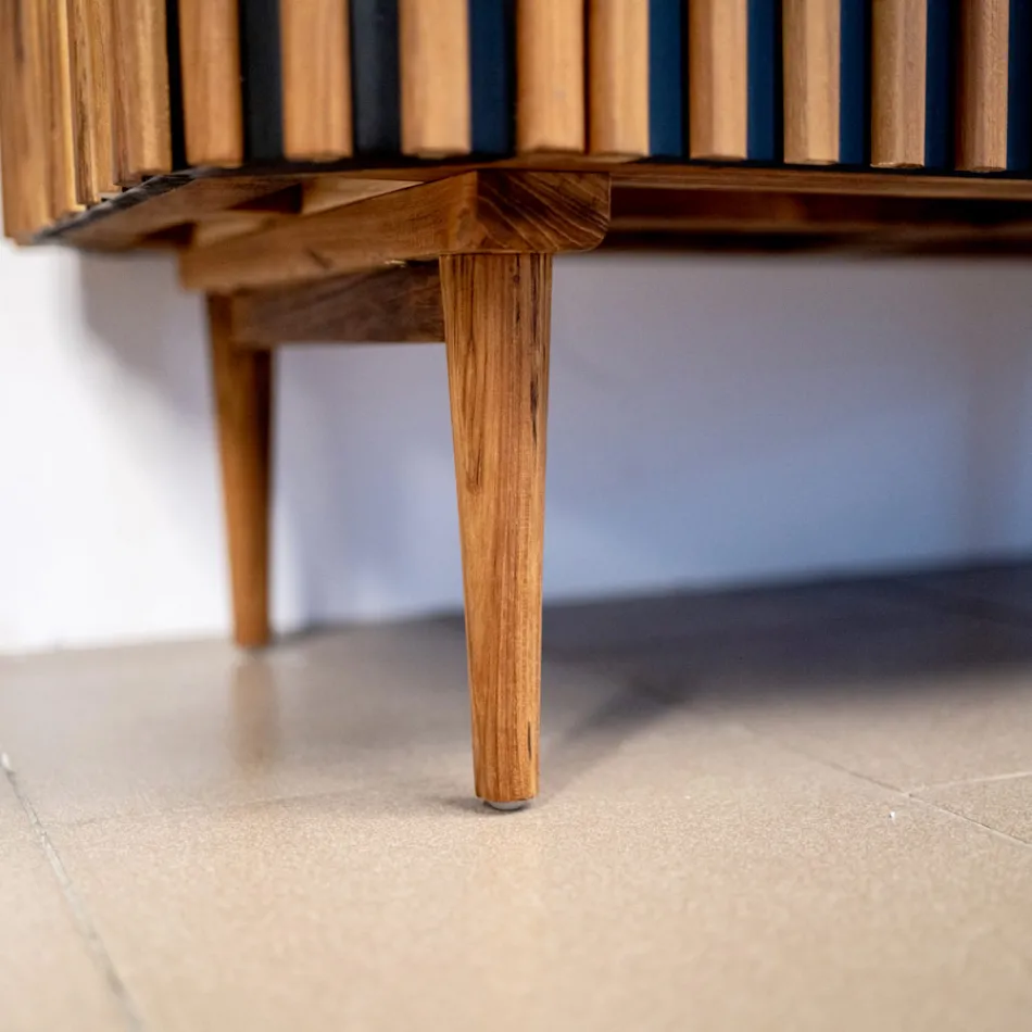 Armário de banheiro feito à mão em teca maciça e mogno - Heliconia Viadurini