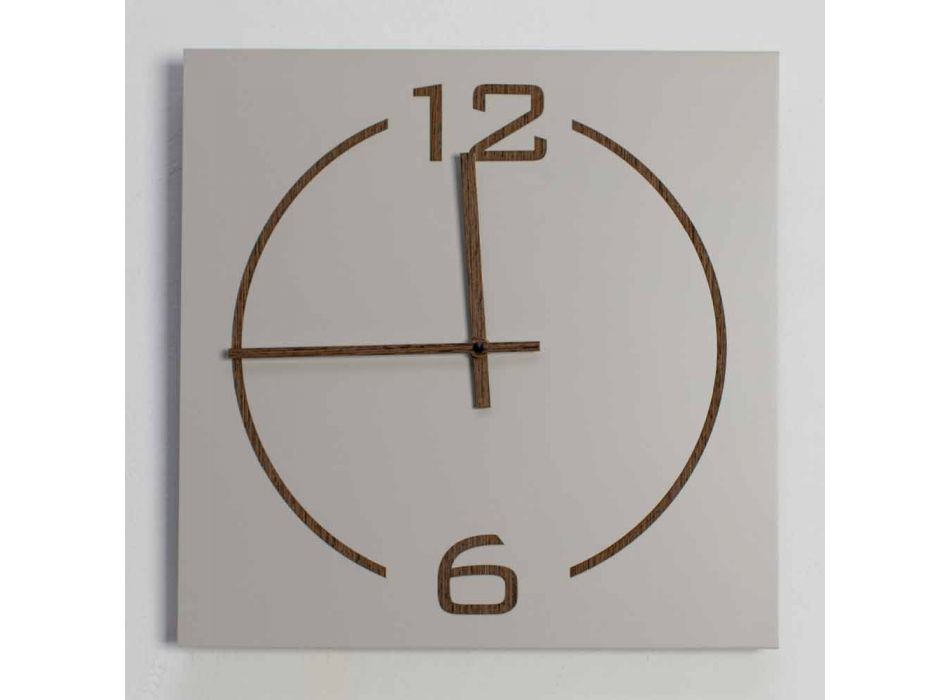 Relógio de parede quadrado e design moderno em madeira bege e marrom - Tabata Viadurini