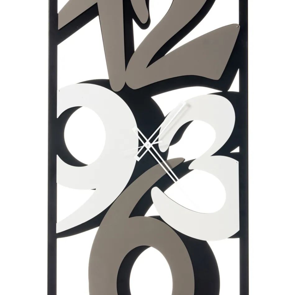 Relógio de Ferro com Grandes Números Fabricado na Itália - Aquário Viadurini