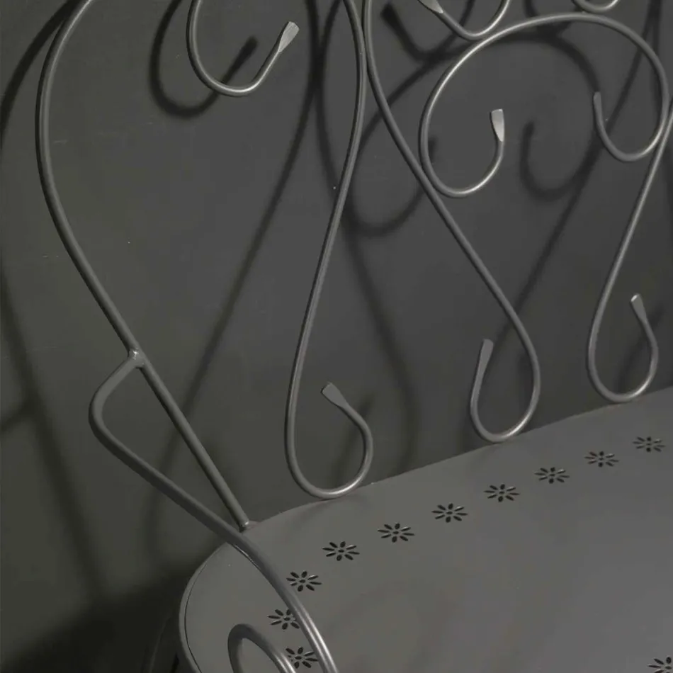 Banco de jardim feito inteiramente de metal - Arquivo Viadurini