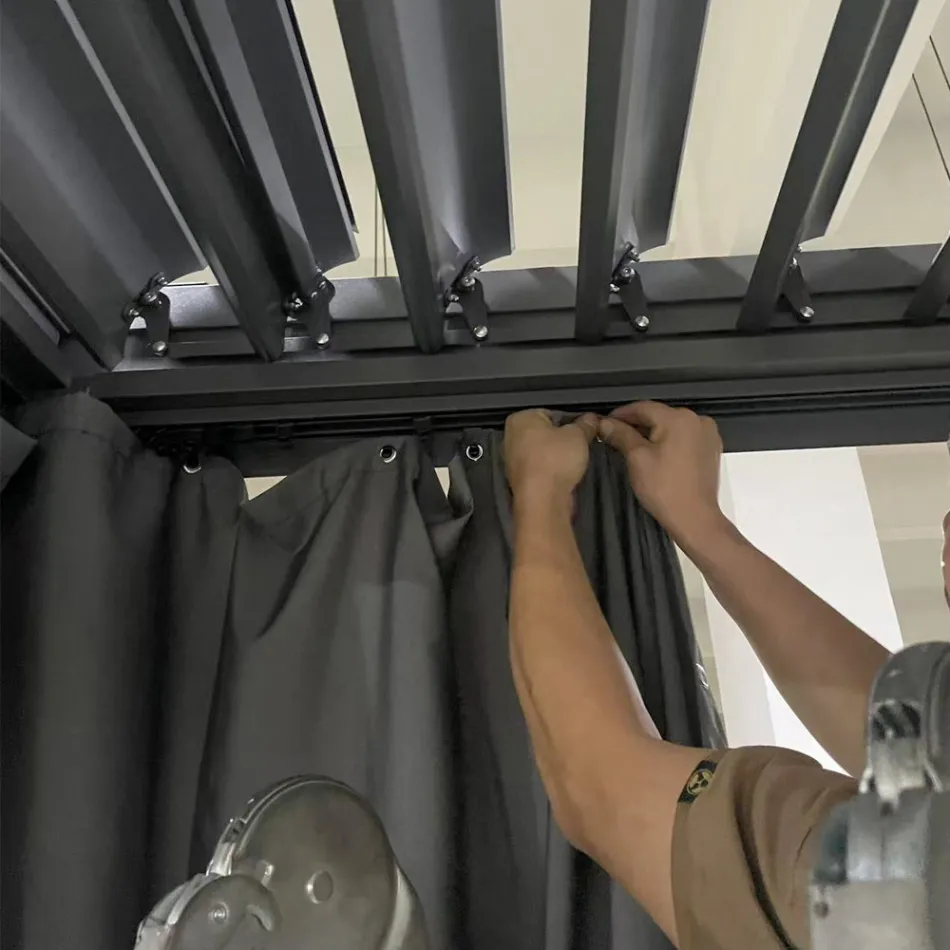 Pegola 3x4 mt em Alumínio Pintado Antracite com Manivela - Levante Viadurini