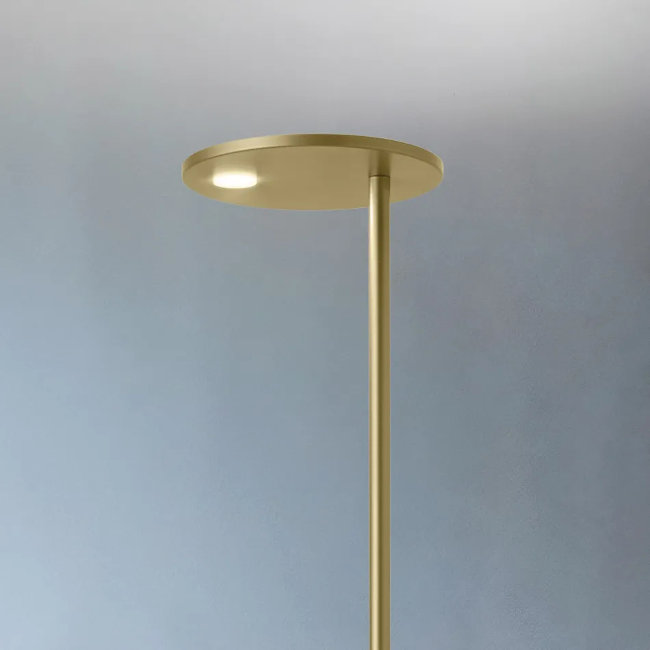 Luminária de Pé em Metal com Vários Acabamentos Fabricada na Itália - Lumi Viadurini