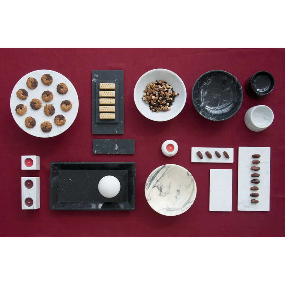 Prato redondo de queijo em mármore branco ou preto fabricado na Itália - Kirby Viadurini