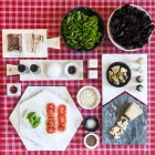 Prato Hexagonal em Mármore Carrara Branco ou Marquinia Preta - Ludivine Viadurini