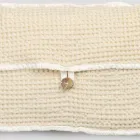 Bolsa Clutch de Algodão Natural Favo de Mel Branco com Botão de Madrepérola - Anteha Viadurini