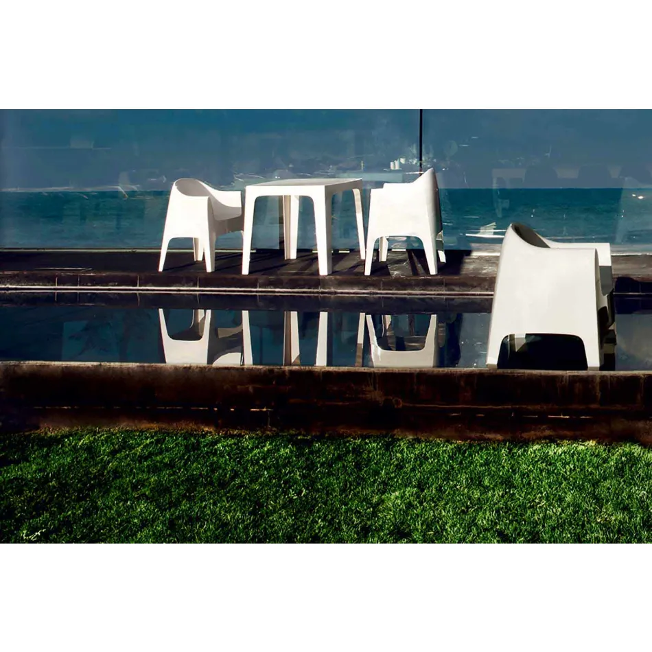 Sólido por poltrona de design Vondom em polipropileno Viadurini