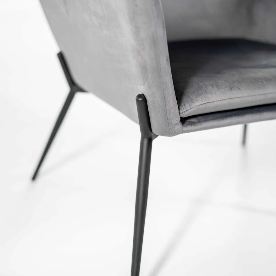 Poltrona para Sala em Veludo de Diferentes Cores e Base Metálica - Itália Viadurini