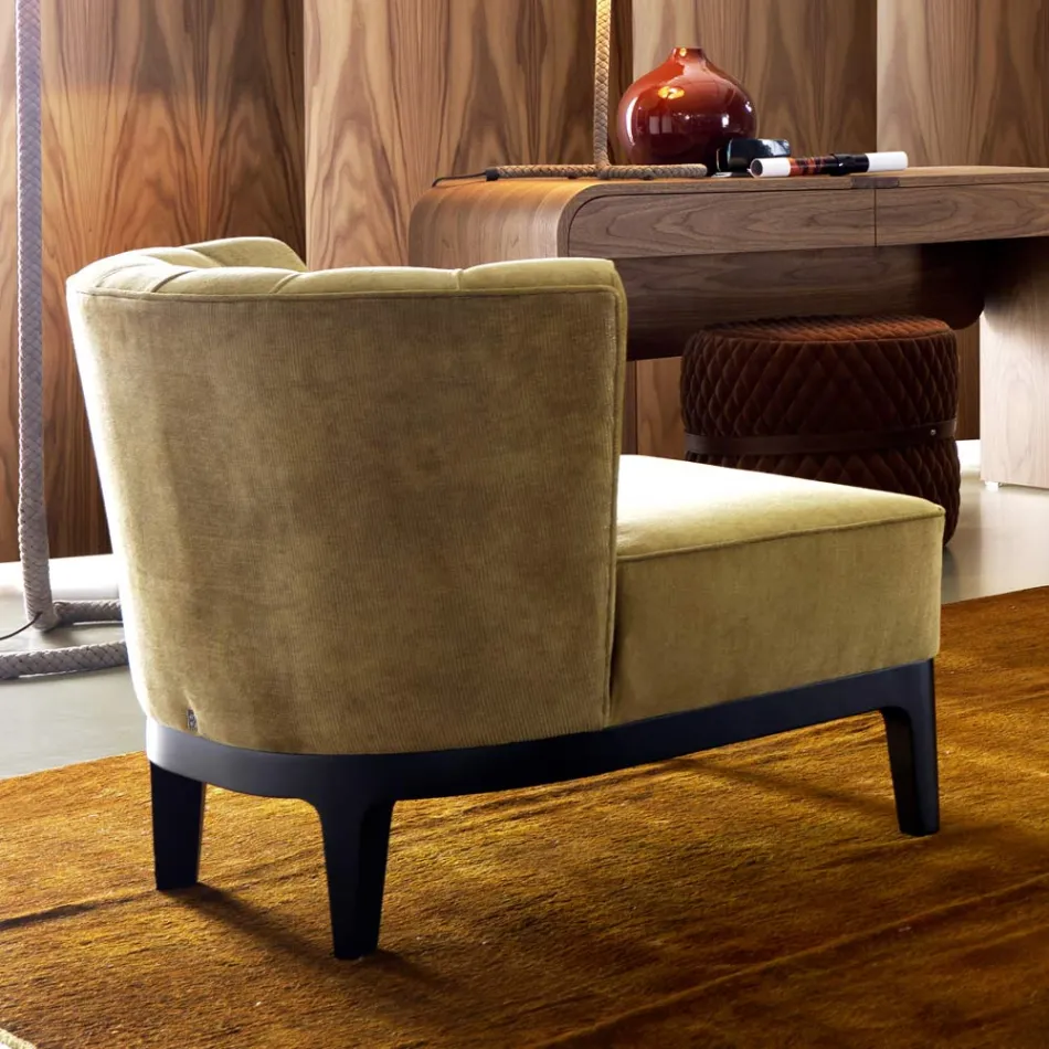 Poltrona de design em tecido acolchoado Grilli Kipling made in Italy Viadurini