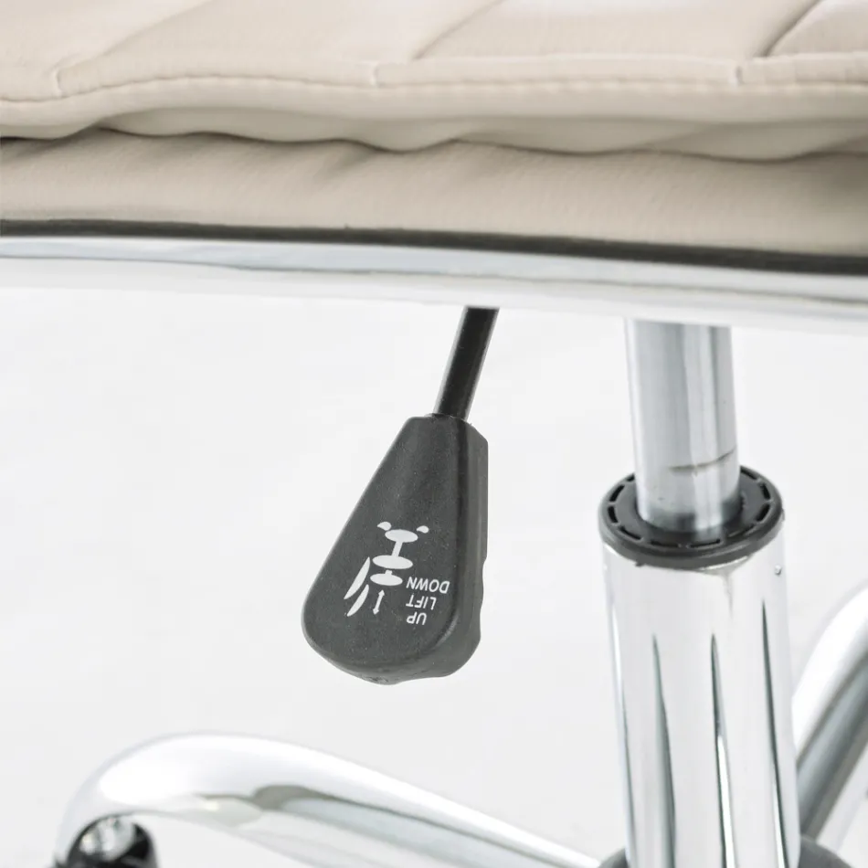 Poltrona Ergonômica para Escritório com Apoio de Braços em Aço e Couro Imitado - Mantica Viadurini