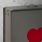 Cesto de roupa de couro contemporâneo feito em Itália Adele, inserção de coração Viadurini