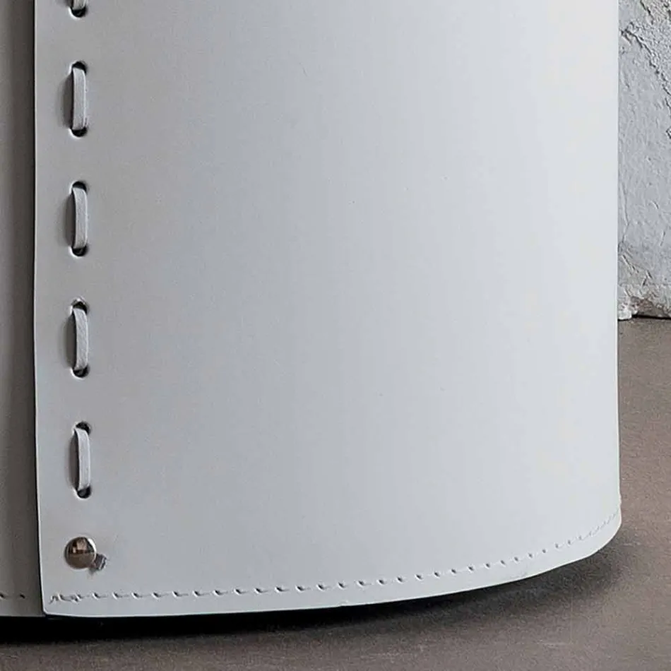 Cesto de roupa oval em pele regenerada Riky fabricada em Itália Viadurini