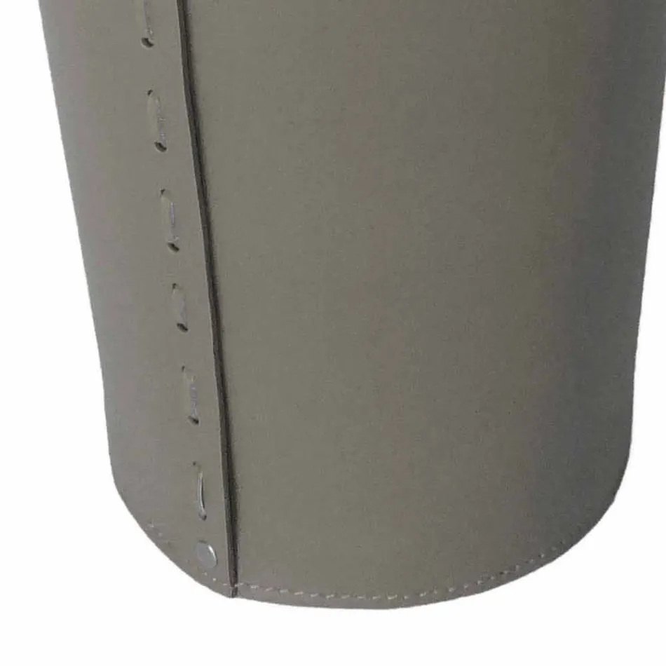 Porta-lenha, suporte de ferro e ferros para couro Nicad, fabricados na Itália Viadurini