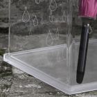 Suporte para guarda-chuva em cristal acrílico transparente decorado a laser - Versio Viadurini