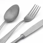 Talheres de aço com design luxuoso vintage colorido efeito 24 peças - Tigger Viadurini