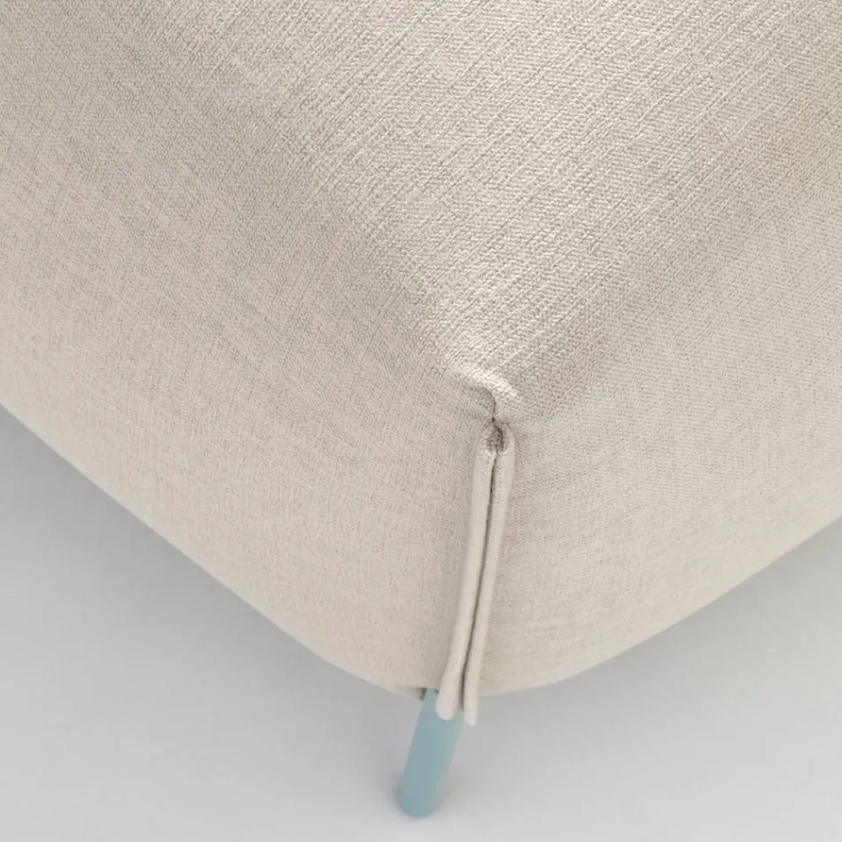 Pufe de jardim de tecido com pés de metal feito na Itália - Manteiga Viadurini