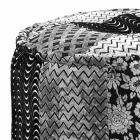 Pufe redondo de design étnico em tecido de retalhos ou veludo - fibra Viadurini