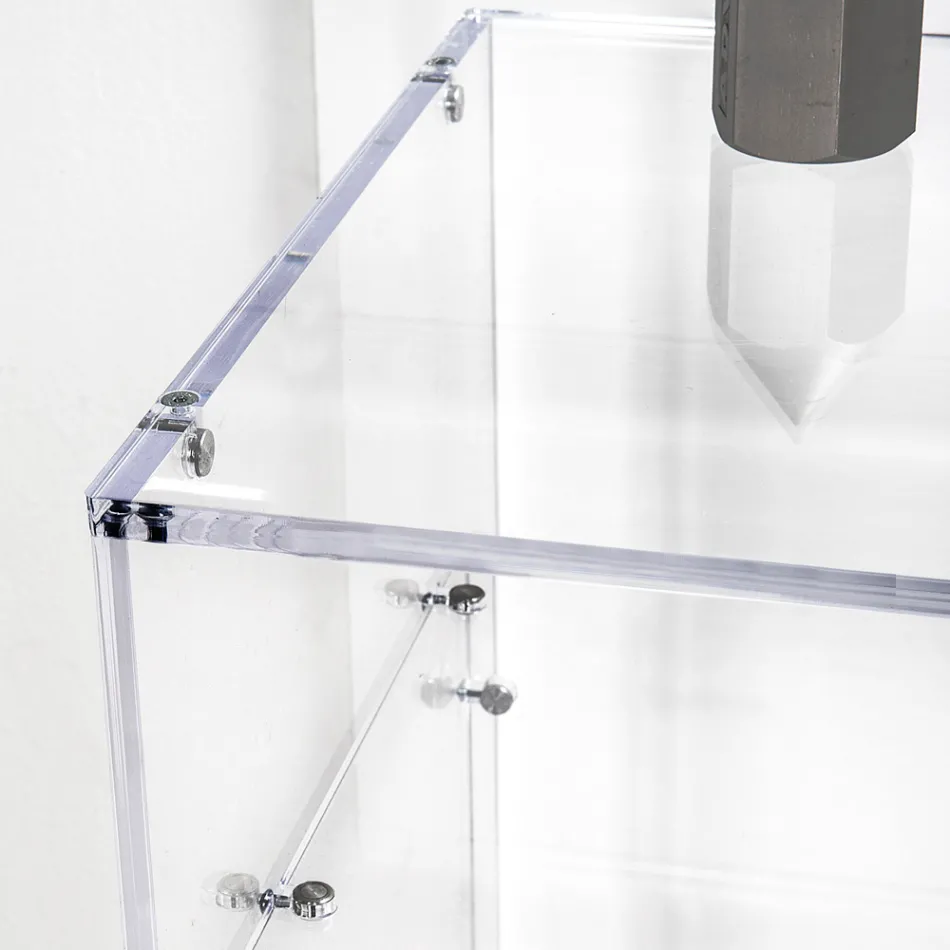Mesa de escritório prática e independente em acrílico transparente, fabricada na Itália - Ghea Viadurini