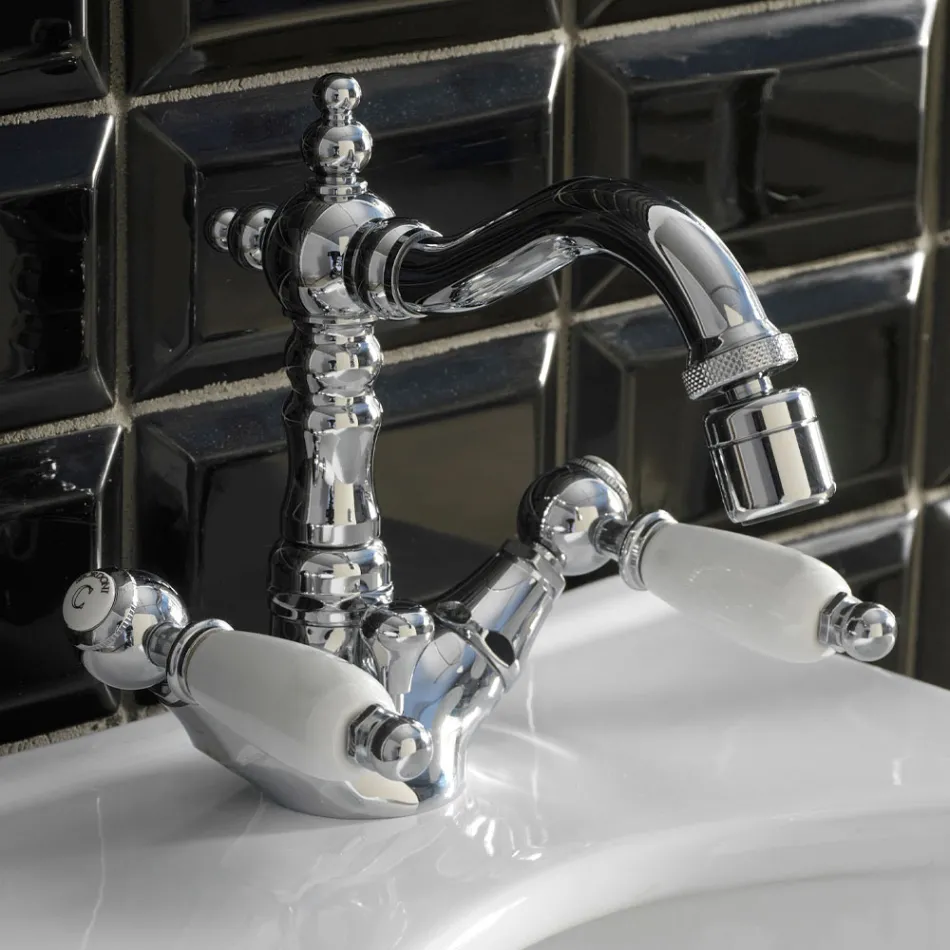 Torneira para bidê clássica de furo único com alavancas de latão artesanais - Noriana Viadurini