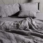 Bolsa de armazenamento para capa de edredom de linho com renda e botões Sinergia - Energis Viadurini