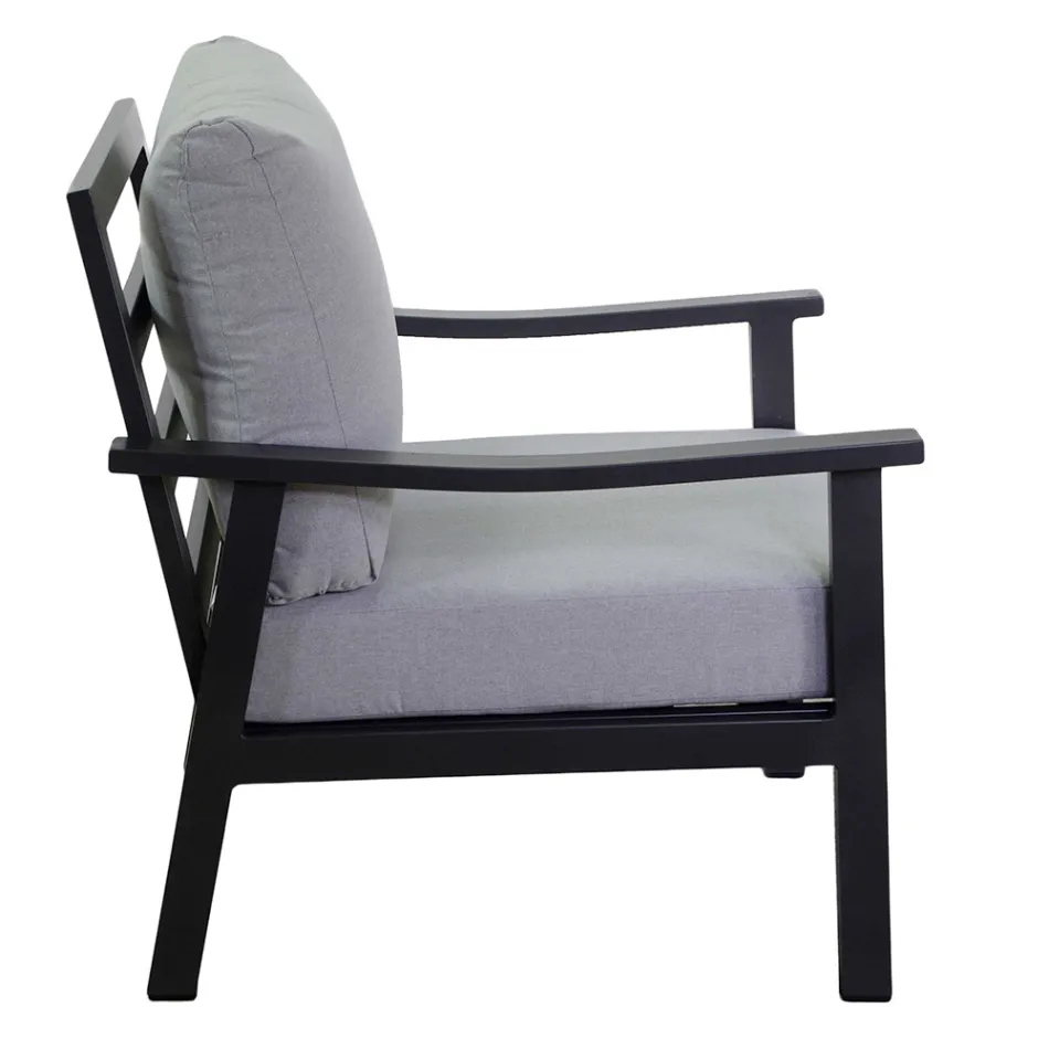 Sala de estar composta por 1 sofá, 2 poltronas e 1 mesa de centro - Ticket Viadurini