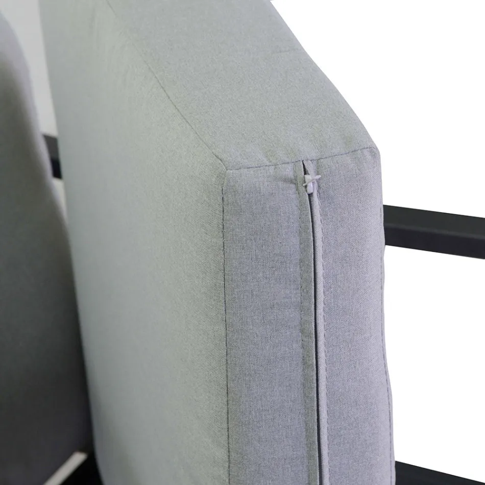 Sala de estar composta por 1 sofá, 2 poltronas e 1 mesa de centro - Ticket Viadurini