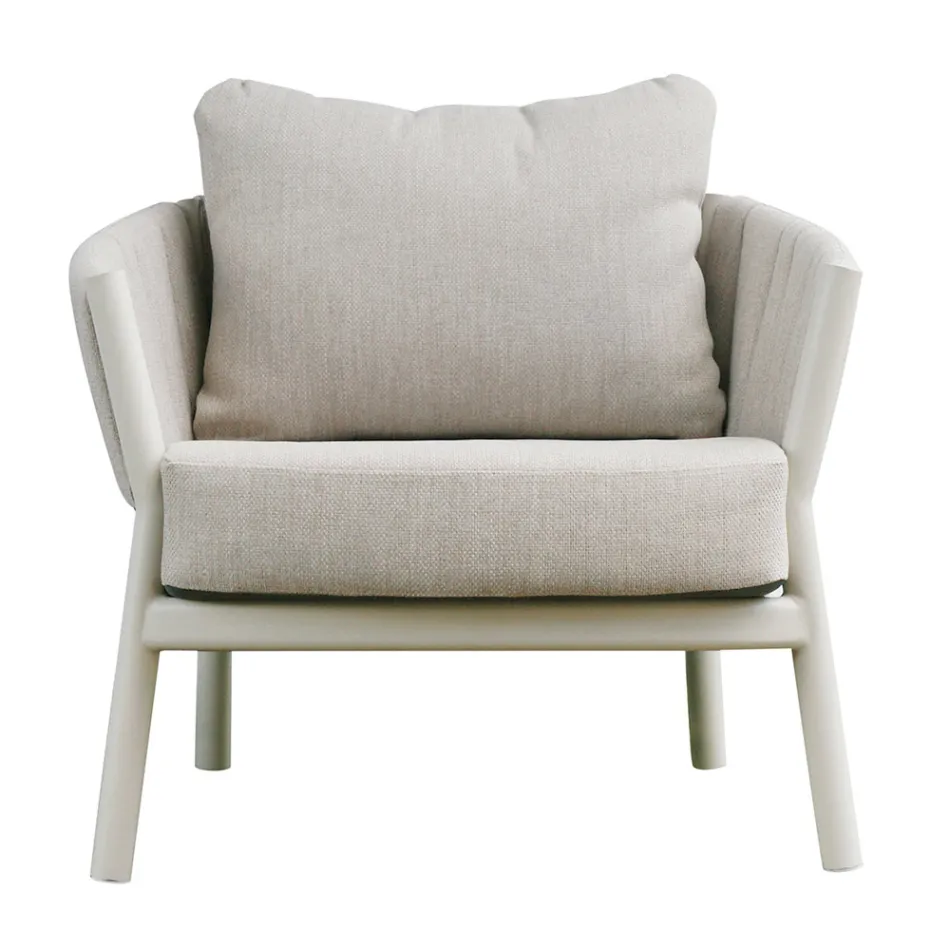 Sala de estar composta por 2 poltronas, 1 sofá e 2 mesas de centro em alumínio - Fusion Viadurini