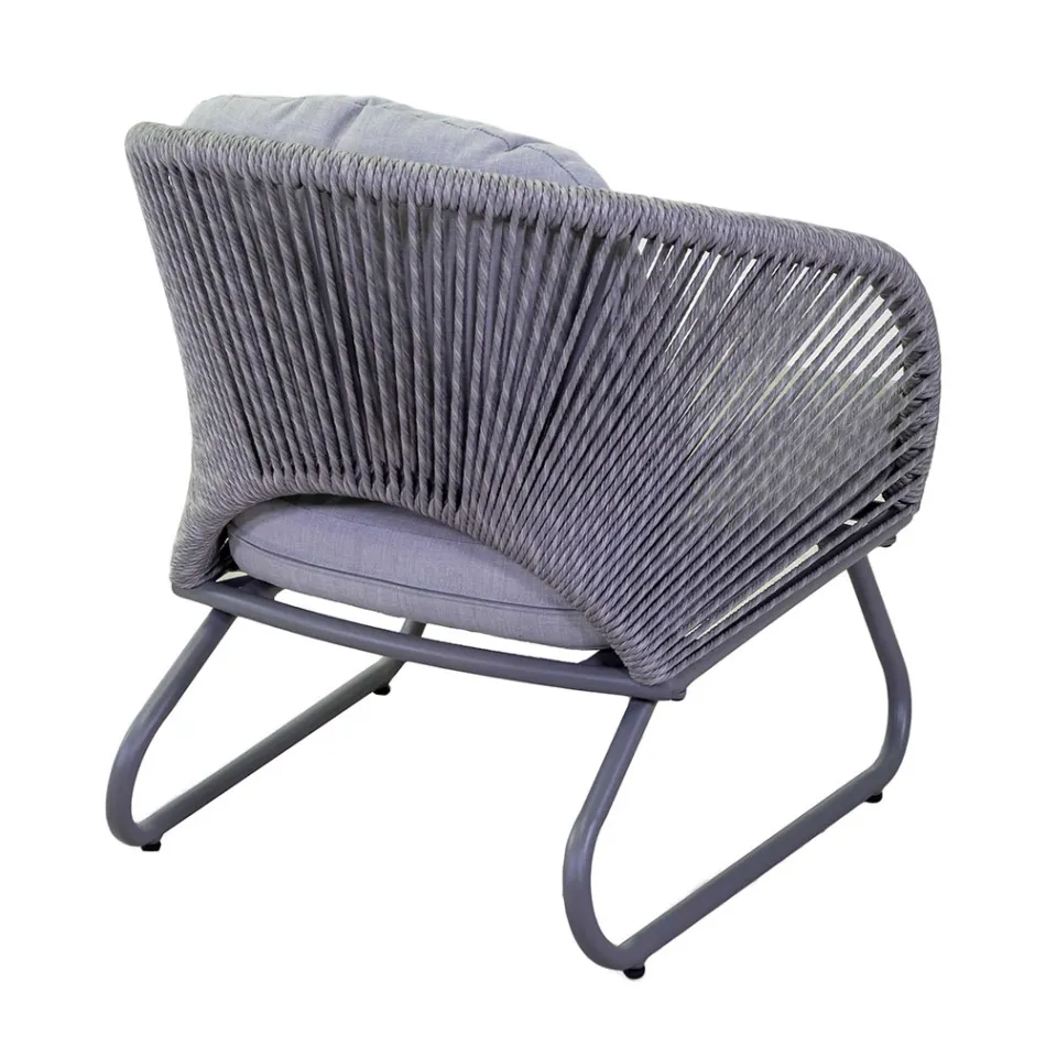 Sala de estar composta por 2 cadeirões com mesa de centro - Suitcase Viadurini