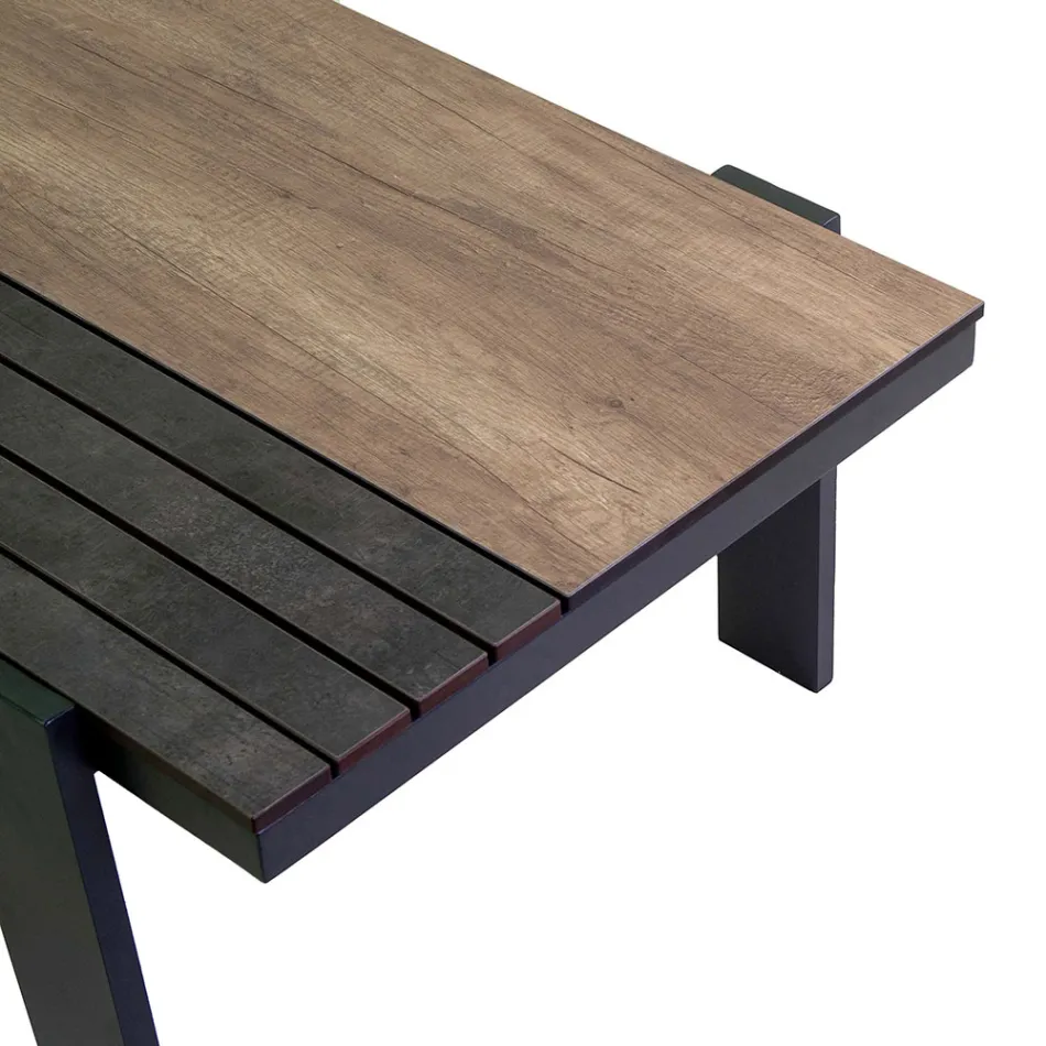 Sala de estar exterior composta por 1 sofá, 2 poltronas e 1 mesa de centro - Righello Viadurini