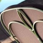 Lounge ao ar livre com estrutura de ferro artesanal feita na Itália - Melinda Viadurini