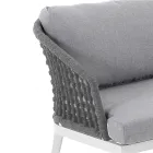 Sala interior e exterior com 2 poltronas, 1 sofá e 1 mesa de centro - Sortir Viadurini