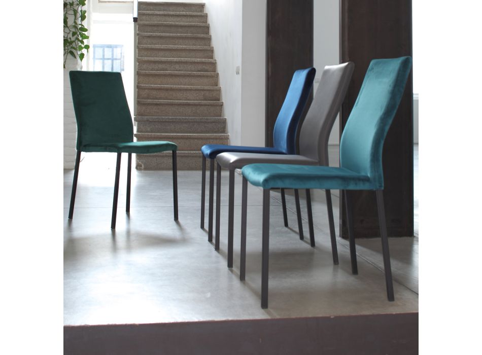 Cadeira de cozinha com pernas de metal e assento de veludo, 4 peças - Darvina Viadurini