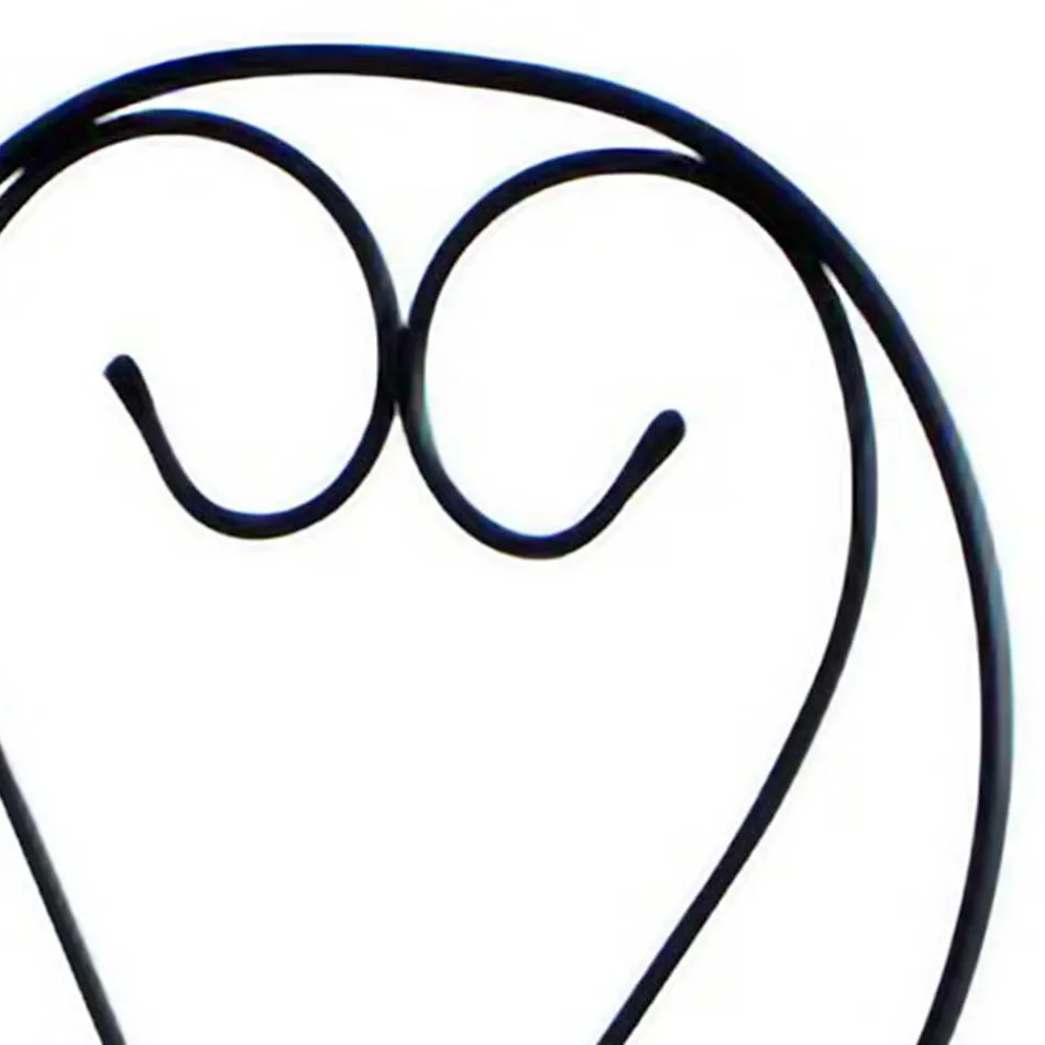 Cadeira de jardim feita inteiramente de metal - Arquivo Viadurini