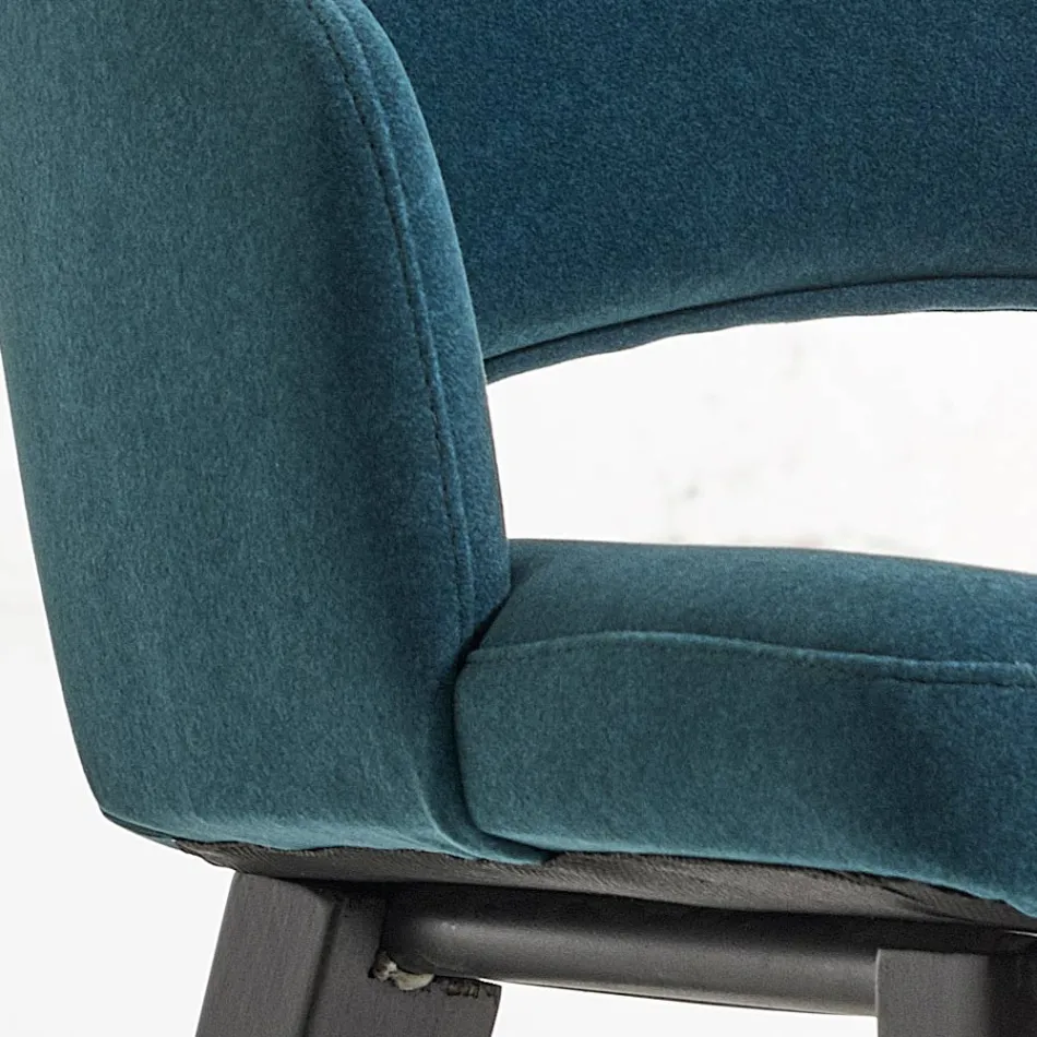 Cadeira de jantar de madeira com assento de veludo verde garrafa feito na Itália - Eddard Viadurini