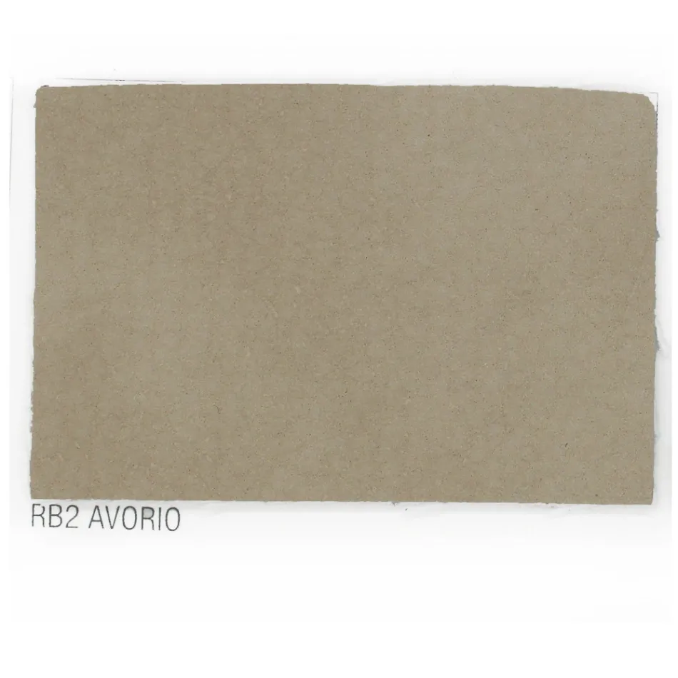 Cadeira de sala de estar de couro sintético com pernas laqueadas fabricada na Itália - Roslin Viadurini