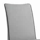 Cadeira de sala de estar com pernas estofadas e lacadas Made in Italy - Catania Viadurini