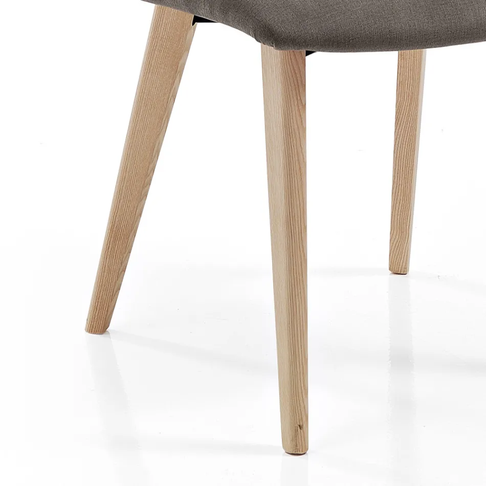 Cadeira de Sala Estofada em Tecido e Pernas de Freixo Design - Florinda Viadurini