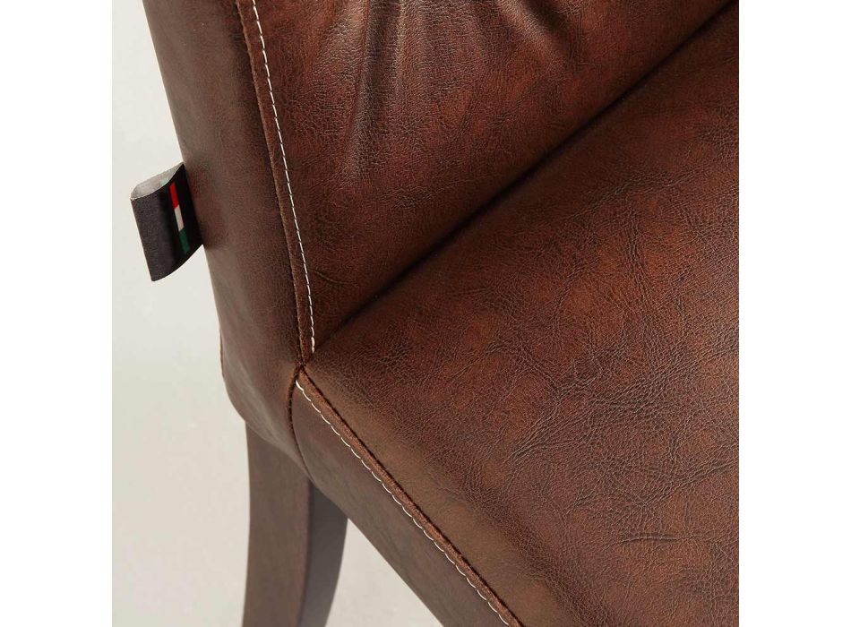 Cadeira estofada design com trabalho tufado - Diana Viadurini