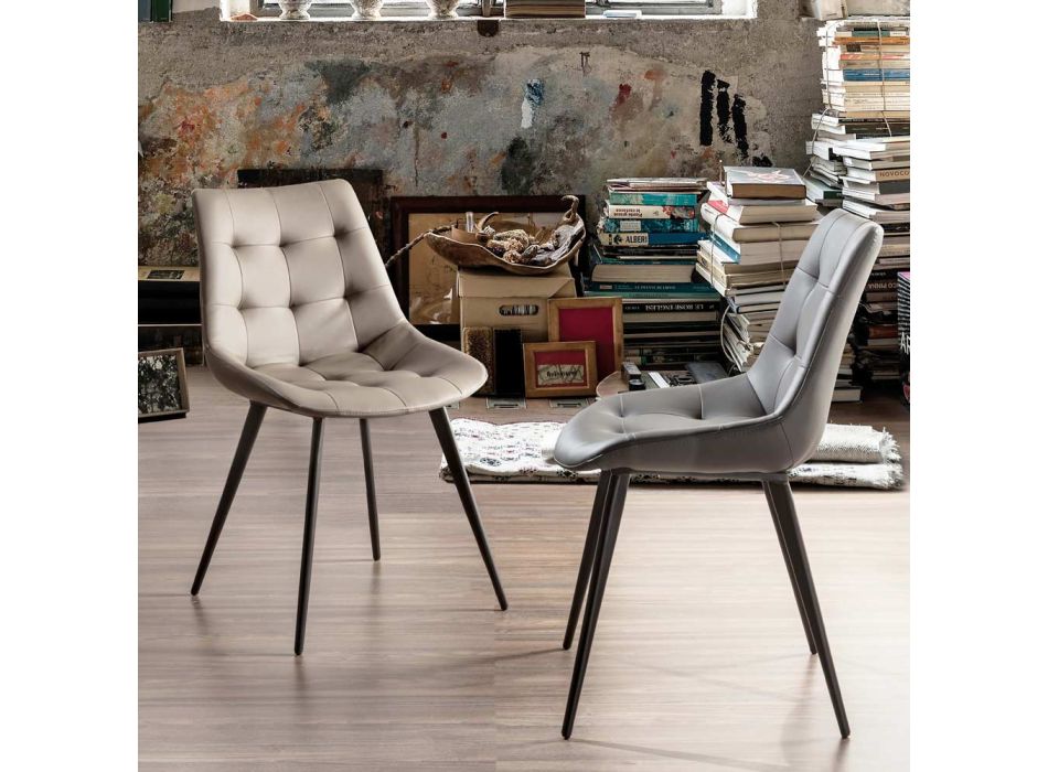 Cadeira estofada para sala de jantar em couro sintético com pernas pretas, 2 peças - Edda Viadurini
