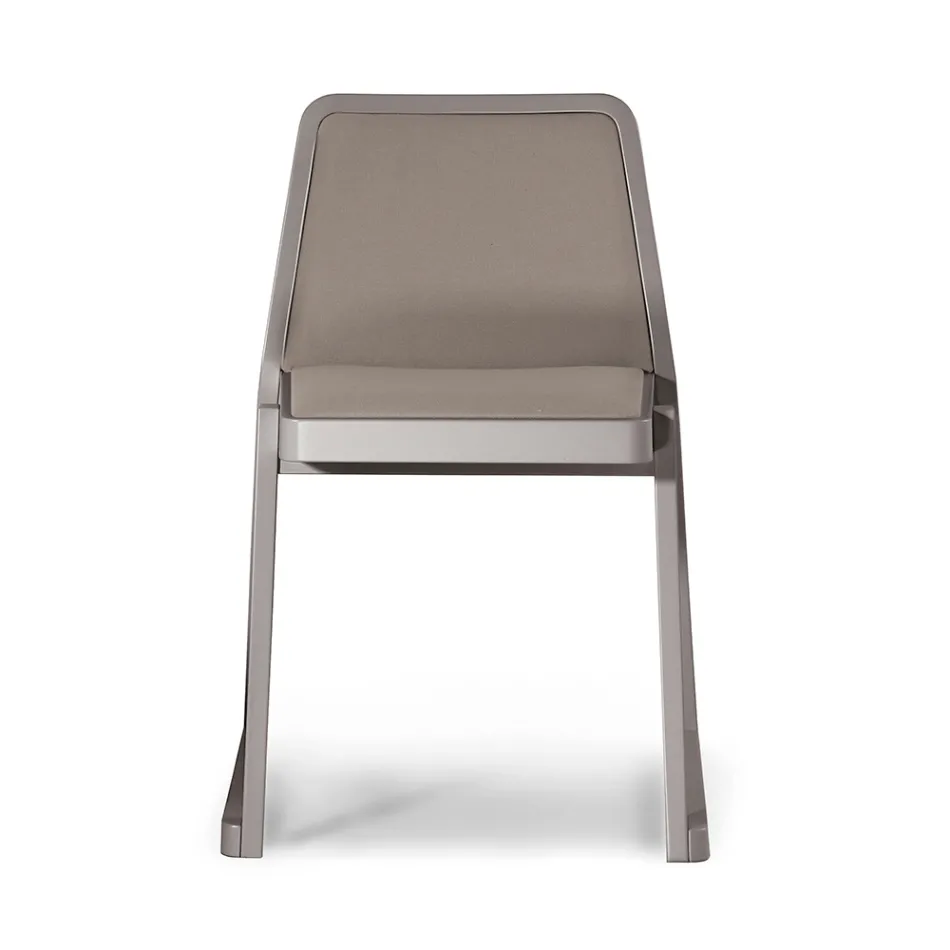 Cadeira empilhável de madeira com assento de veludo fabricada na Itália, 2 peças - Leipzig Viadurini