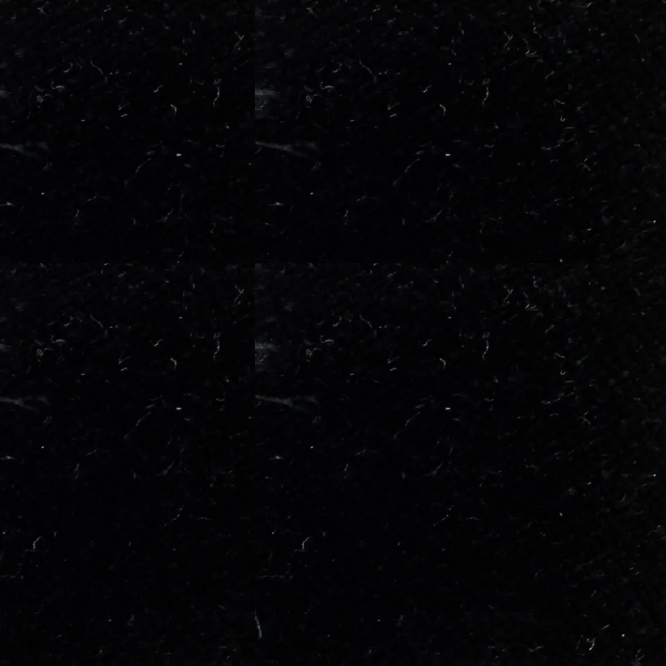 Cadeira empilhável de madeira com assento de veludo fabricada na Itália, 2 peças - Leipzig Viadurini